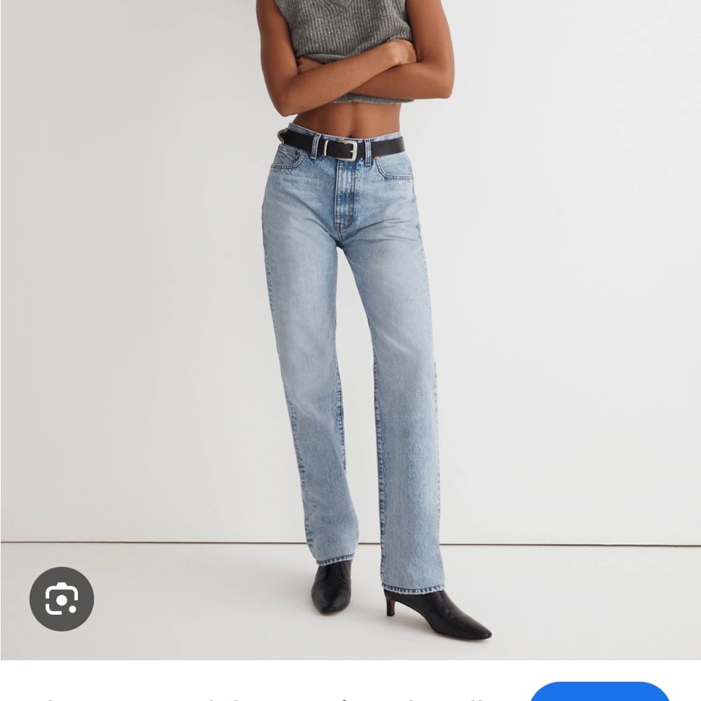 the petite '90s straight jean in mercer wash